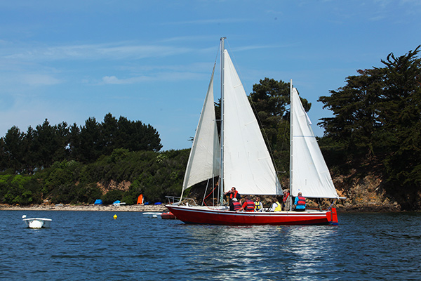 Bateau MENTOR de la CMCAS de Vannes©C.Crié/ccas