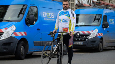 Damien Espanoche, agent Enedis bénévole pour le Fil de l'énergie 2022 au profit du Téléthon.
