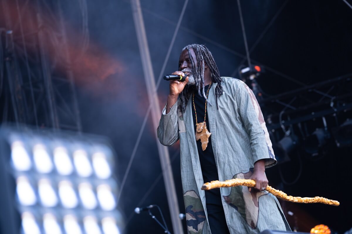 Tiken Jah Fakoly, concert sur la grande scène.