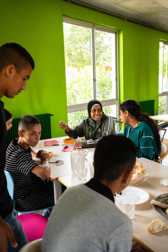 À Andernos-les-Bains, le bonheur retrouvé des enfants palestiniens et sahraouis | Journal des Activités Sociales de l'énergie | 136720 Copains du Monde Accueil de 8 enfants Palestiniens et 6 enfants Sahraouis 2023