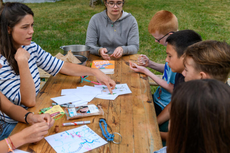 Act’éthiques. Un atelier "bombes à graines" pour les adolescents de la colo de Vayrac | Journal des Activités Sociales de l'énergie | 137989 Act27EthiqueAtelier22BombesC3A0graines22colo12 14C3A9tC3A92023 preview