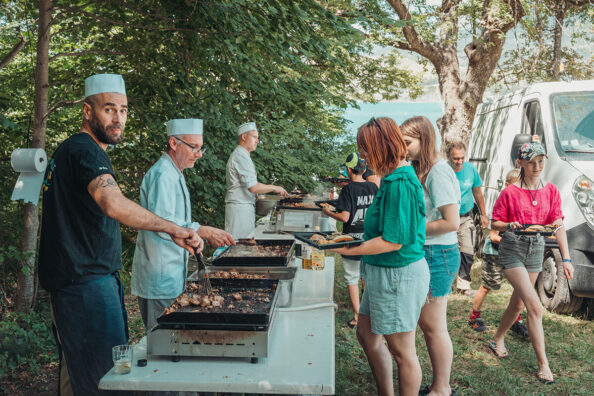 Savines-le-Lac : un festival pour être libre et créatif en famille | Journal des Activités Sociales de l'énergie | 20230803 DSC01218