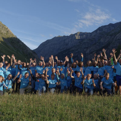 Bénévoles de l'UTMB 2023, chargés du ravitaillement de la course en partenariat avec la CCAS et la CMCAS Pays de Savoie.