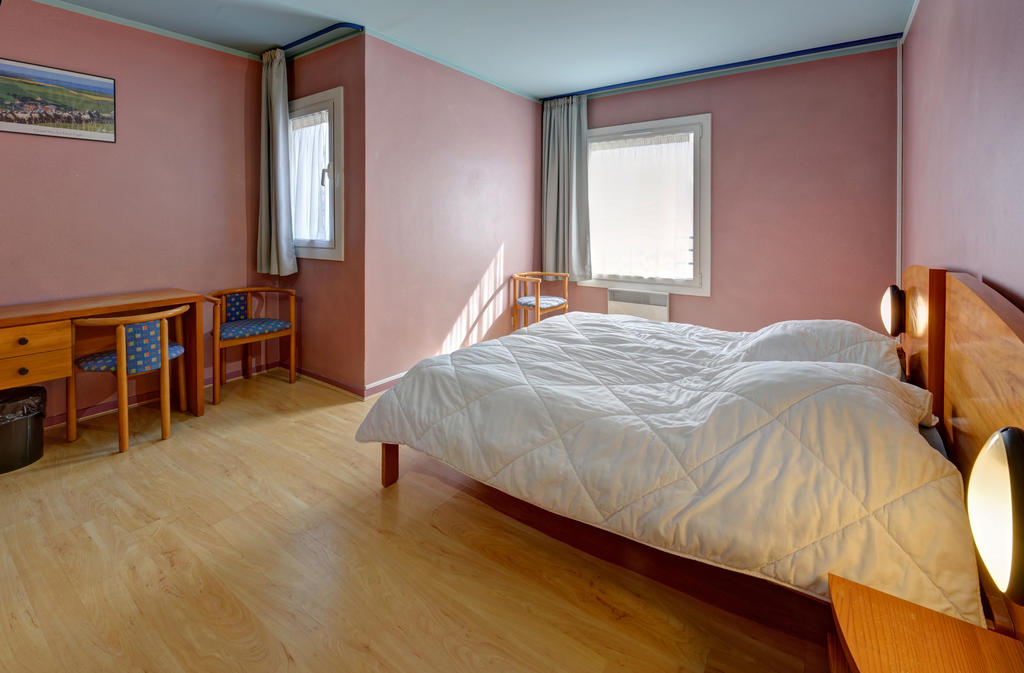 Chambre du centre CCAS de Merlimont "Plage" (maison familiale).