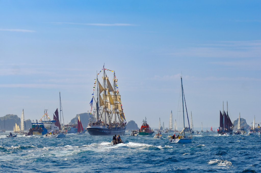 Fêtes maritimes : un vent de fraternité souffle sur Brest [Video] | Journal des Activités Sociales de l'énergie | Fetes maritimes Brest Charles Crie article3